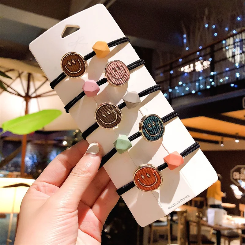 Smiling Face For Hair Accessories for Girls Fabric High Elasticity Rubber Bands Hair Ties Woman Tie Band Loop New Headwear
Smiling Face For Hair Accessories for Girls Fabric High Elasticity Rubber Bands Hair Ties Woman Tie Band Loop New Headwear