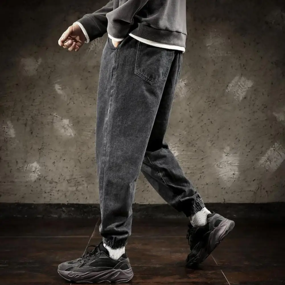 

Hip Hop Pants Elastic Waistband Straight Men Multi Pockets Hip Hop Denim Jogging Pants Anti-pilling Casual Jeans Streetwear
