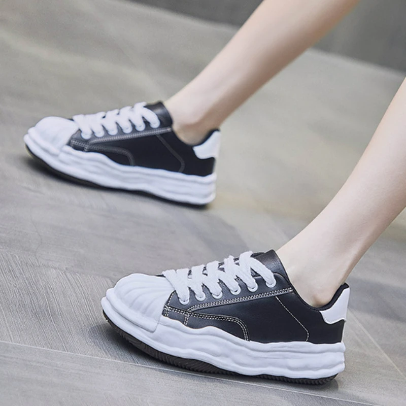 White Sneakers for Women Spring Running Shoes Ladies Casual Sports Flats Trainers Designer Lace-up Athletic Shoe Tenis De Mujer
White Sneakers for Women Spring Running Shoes Ladies Casual Sports Flats Trainers Designer Lace-up Athletic Shoe Tenis De Mujer