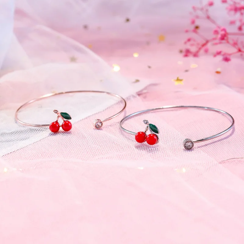 New Bohemian Simple Personality Cherry Bracelet for Women Sweet and Cute Charm Bracelet Fashion Jewelry Girlfriend Student Gift
New Bohemian Simple Personality Cherry Bracelet for Women Sweet and Cute Charm Bracelet Fashion Jewelry Girlfriend Student Gift