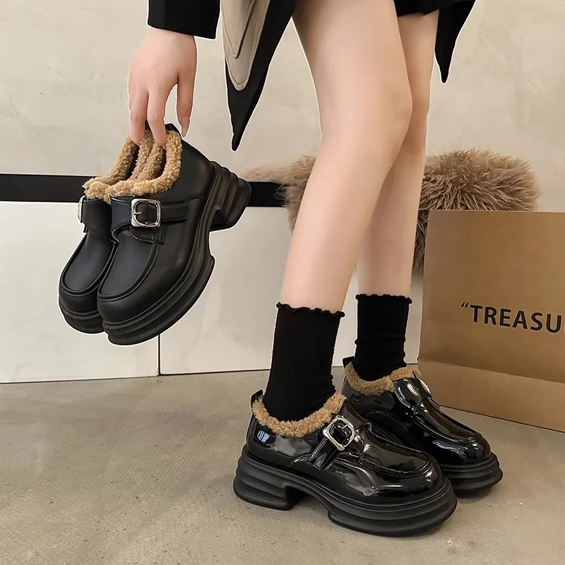 Thick sole plush small leather shoes, college style Lefu shoes, new autumn and winter 2023 lambhair French style Mary Jane shoes
Thick sole plush small leather shoes, college style Lefu shoes, new autumn and winter 2023 lambhair French style Mary Jane shoes