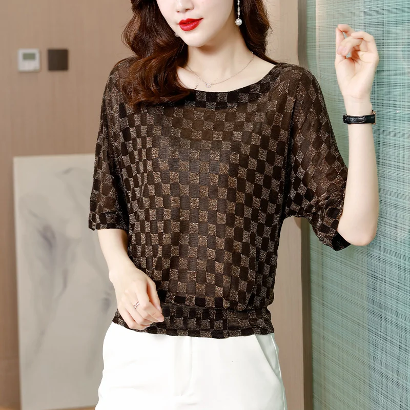 #9197 Gold Silver Plaid Short T Shirt Women Thin Elastic Mesh Middle Age Womens Tee Shirts Half Sleeve Thin Loose Shiny T Shirt
#9197 Gold Silver Plaid Short T Shirt Women Thin Elastic Mesh Middle Age Womens Tee Shirts Half Sleeve Thin Loose Shiny T Shirt