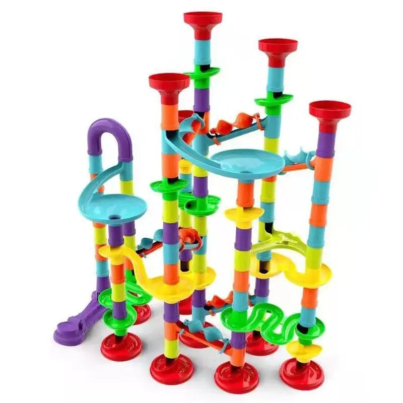 Children's toys with ever-changing slide blocks are inserted into toy ejection pipes to assemble three-dimensional
Children's toys with ever-changing slide blocks are inserted into toy ejection pipes to assemble three-dimensional
