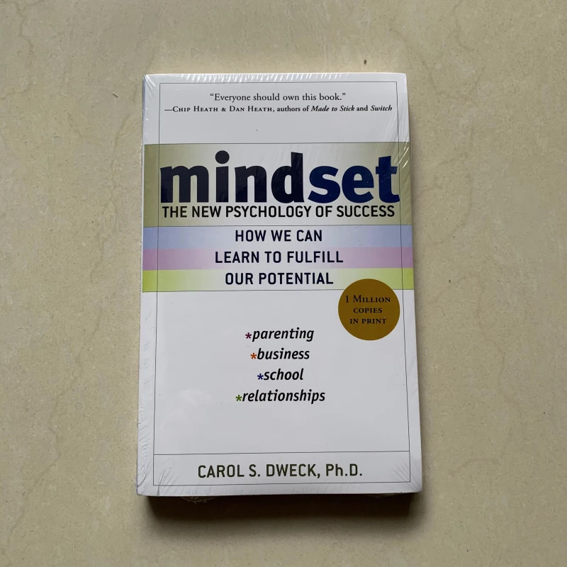 

Mindset The New психология успеха Кэрол с. Dweck как мы можем научиться удовлетворить нашу потенциальную книгу