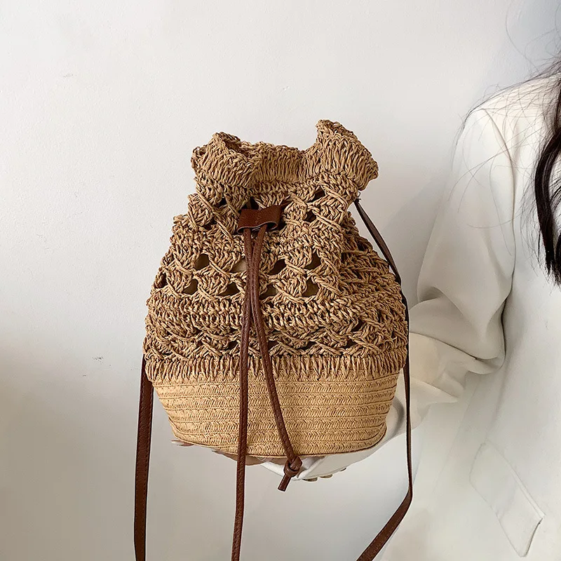 Straw Bucket Shoulder Women's Bags 2022 Trend Simple Designer Crossbody Bag for Women Large Capacity Summer Female Handbags
Straw Bucket Shoulder Women's Bags 2022 Trend Simple Designer Crossbody Bag for Women Large Capacity Summer Female Handbags