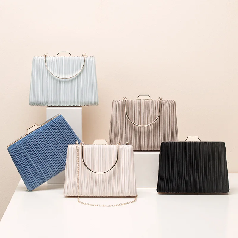 New Evening Bags Women 2023 Fashion Luxury Sling Shoulder Bag Wedding Handbags Evening Party Clutch and Purse for Banquet Dinner
New Evening Bags Women 2023 Fashion Luxury Sling Shoulder Bag Wedding Handbags Evening Party Clutch and Purse for Banquet Dinner