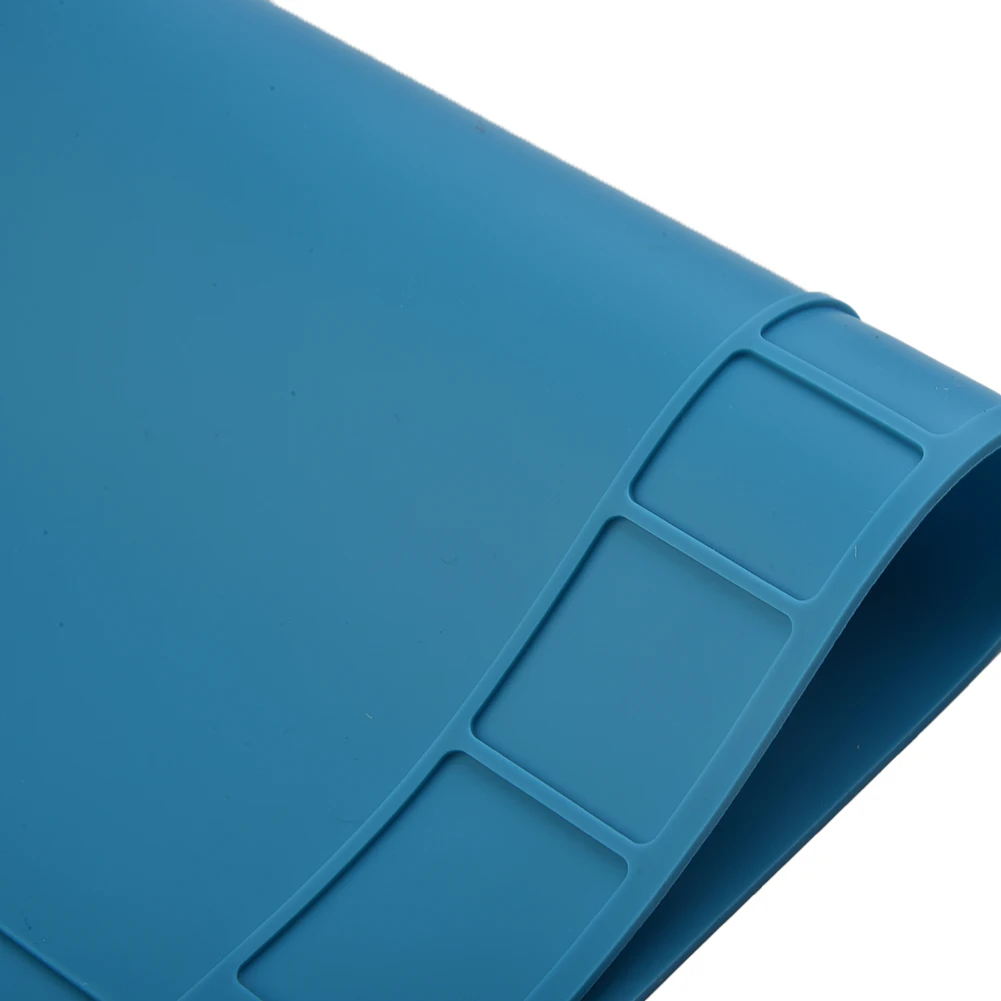 Anti-Static Heat Insulation Pad Silicone Soldering Repair Mat Phone PC Work Desk Pad 30*20cm 1-2mm Welding Tools
Anti-Static Heat Insulation Pad Silicone Soldering Repair Mat Phone PC Work Desk Pad 30*20cm 1-2mm Welding Tools
