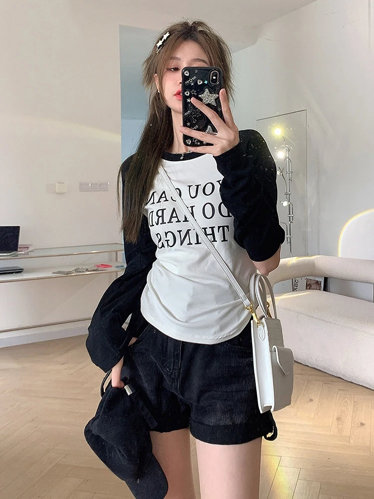 Contrast Color Patchwork Vintage Kawaii Print T-shirts Casual O Neck Slim Letter Top Women Long Sleeve Sexy Y2k Aesthetic Tees
Contrast Color Patchwork Vintage Kawaii Print T-shirts Casual O Neck Slim Letter Top Women Long Sleeve Sexy Y2k Aesthetic Tees