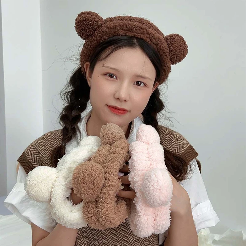 Plush Bear Ears Headband Women Makeup Wash Hairband Girls Elastic Hair Band Turban Soft Head Hoop Headwrap Hair Accessories
Plush Bear Ears Headband Women Makeup Wash Hairband Girls Elastic Hair Band Turban Soft Head Hoop Headwrap Hair Accessories