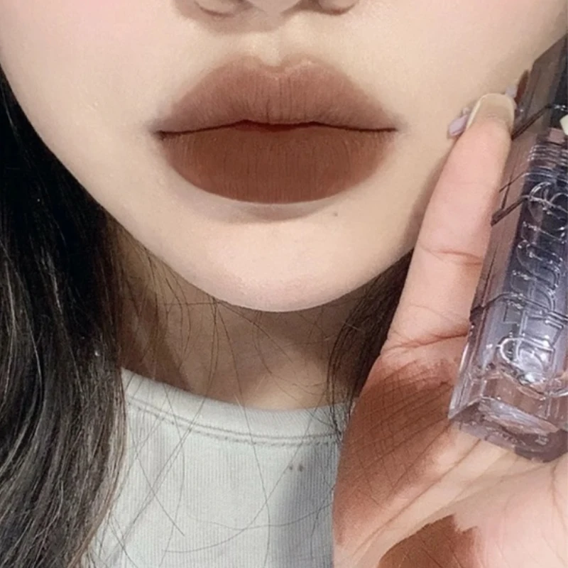 6 Colors Matte Velvet Lip Gloss Moisturizing Liquid Lipsticks Waterproof Long Lasting Non-stick Cup Brown Red Lip Tint Makeup
6 Colors Matte Velvet Lip Gloss Moisturizing Liquid Lipsticks Waterproof Long Lasting Non-stick Cup Brown Red Lip Tint Makeup