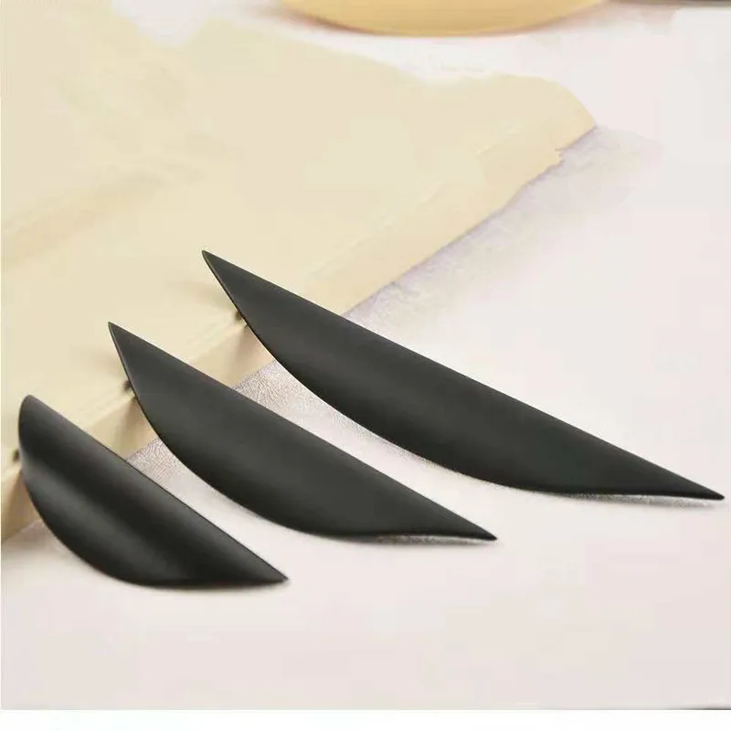 Black Gold Leaf Crescent Shape Home Decoration Copper Color Kitchen Door Handle Nordic Wardrobe Wardrobe Drawer Knob Hardware
Black Gold Leaf Crescent Shape Home Decoration Copper Color Kitchen Door Handle Nordic Wardrobe Wardrobe Drawer Knob Hardware