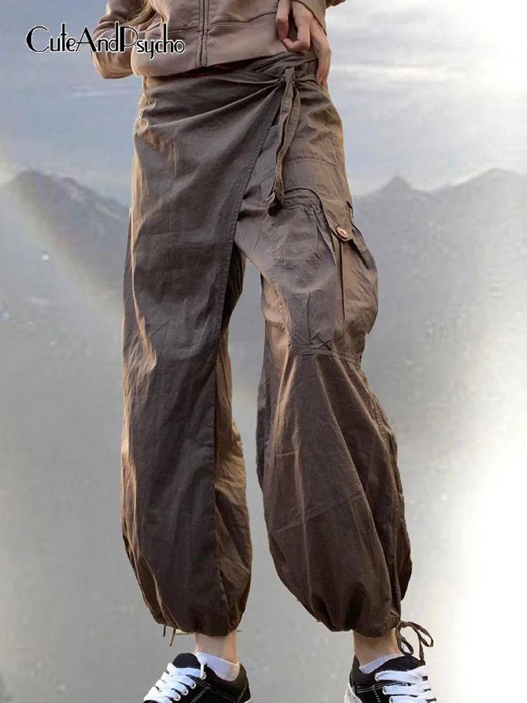 Cuteandpsycho Streetwear Loose Chic Tech Pants Vintage Casual Women Joggers Cargo Trousers Brown Fashion Harem Sweatpants 2000s
Cuteandpsycho Streetwear Loose Chic Tech Pants Vintage Casual Women Joggers Cargo Trousers Brown Fashion Harem Sweatpants 2000s