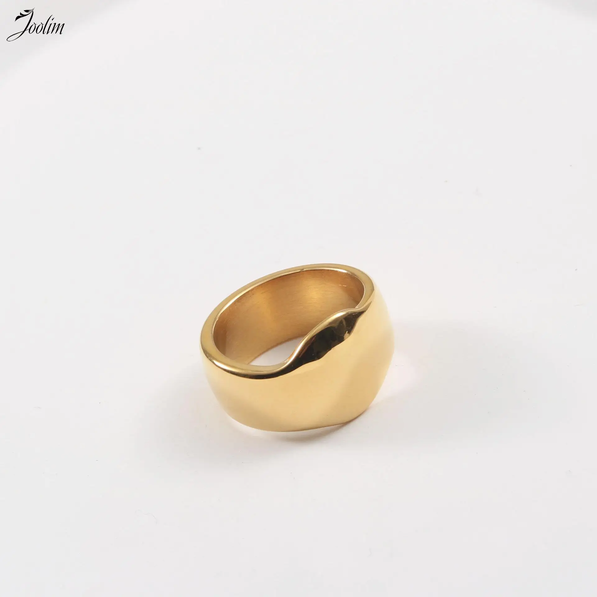 

Joolim High End Gold Finish Geometric Irregular Wide Curved Surface Rings 18K PVD Plated Stainless Steel Jewelry Wholesale