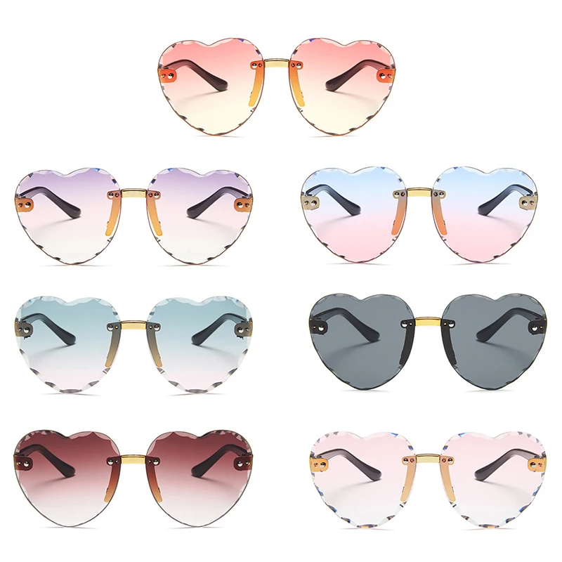Retro Children Sunglasses Round Cute Love Sunscreen Polarized Glasses Children Sports Sunglasses Girls Boys Novelty Toy Glasses
Retro Children Sunglasses Round Cute Love Sunscreen Polarized Glasses Children Sports Sunglasses Girls Boys Novelty Toy Glasses