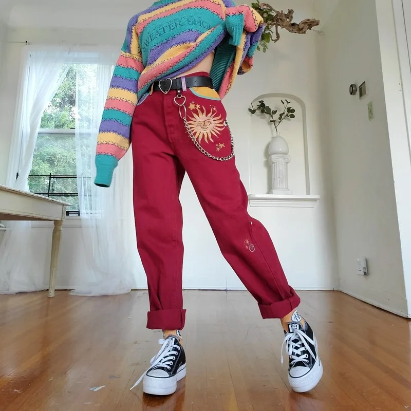 Red Street Indie Aesthetic Pants Women Fashion Print Loose oversized Capris 2023 Spring Autumn New Mid Waist Casual Trousers Y2k
Red Street Indie Aesthetic Pants Women Fashion Print Loose oversized Capris 2023 Spring Autumn New Mid Waist Casual Trousers Y2k