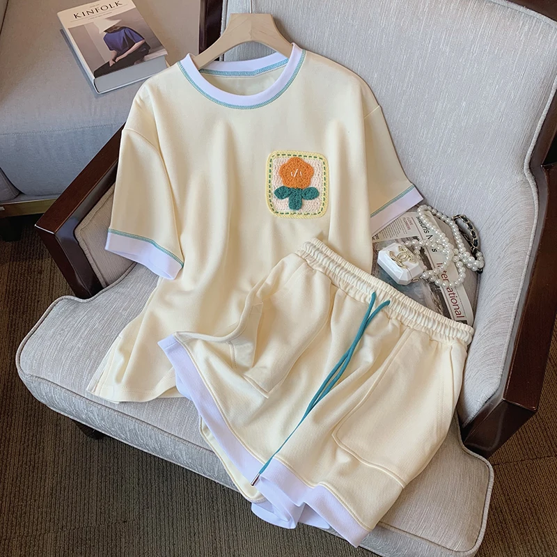 Shorts Suit For Women 2022 Summer Elastic Waist Shorts& Short-sleeved O-Neck Tops Loose Soft Sporty Outfit 2-piece Harajuku Set
Shorts Suit For Women 2022 Summer Elastic Waist Shorts& Short-sleeved O-Neck Tops Loose Soft Sporty Outfit 2-piece Harajuku Set