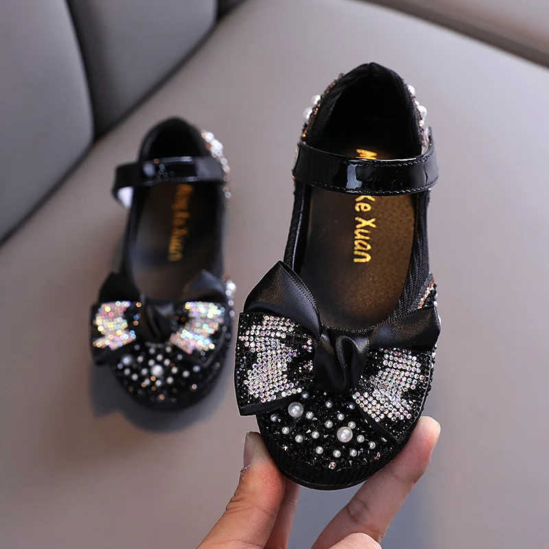 New Children Leather Shoes Rhinestone Bow Princess Girls Party Dance Shoes Baby Student Flats Kids Performance Shoes Clogs
New Children Leather Shoes Rhinestone Bow Princess Girls Party Dance Shoes Baby Student Flats Kids Performance Shoes Clogs