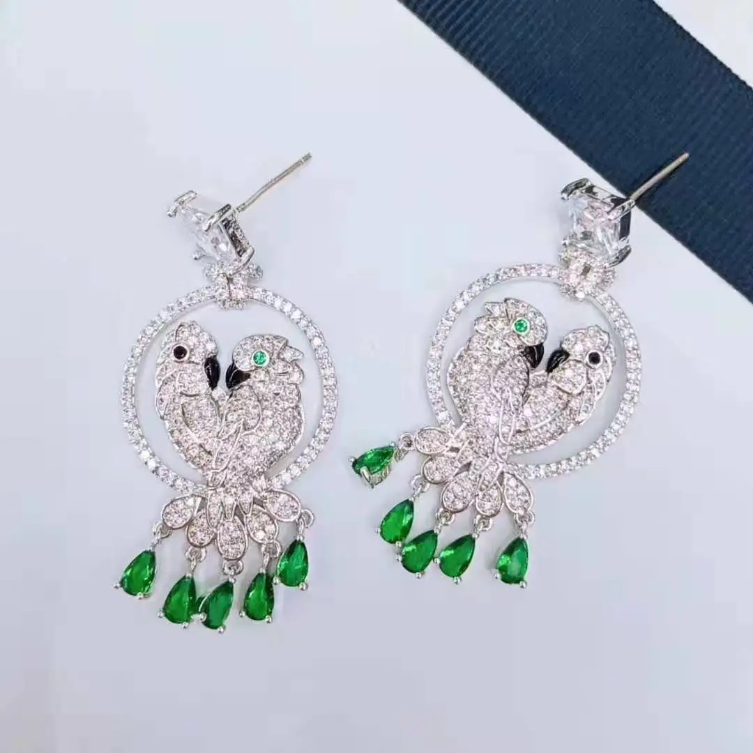 S925 Silver Tassel Earrings 2023 Bohemian Trend Zircon Hollow Out Parrot Drop Earrings Betrothal Party Women Animal Jewelry
S925 Silver Tassel Earrings 2023 Bohemian Trend Zircon Hollow Out Parrot Drop Earrings Betrothal Party Women Animal Jewelry