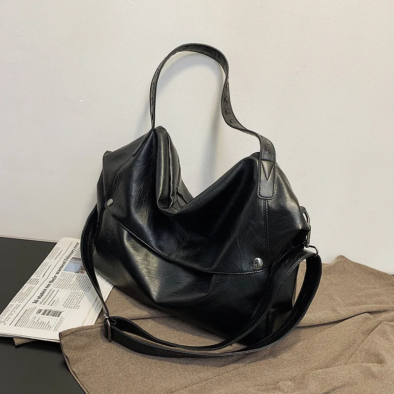Large Soft Leather Shoulder Handbags Women's Big Size Designer Crossbody Bag All Match Tote Bag Female Casual Messenger Bag Sac
Large Soft Leather Shoulder Handbags Women's Big Size Designer Crossbody Bag All Match Tote Bag Female Casual Messenger Bag Sac