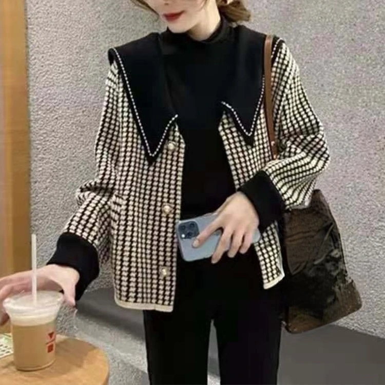 2022 Winter Women's Woolen Coat Thousand Bird Check Short Knitted Cardigan Loose Little Fragrant Coat
2022 Winter Women's Woolen Coat Thousand Bird Check Short Knitted Cardigan Loose Little Fragrant Coat
