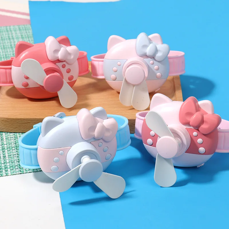 KITTY Sanrioed Kawaii Cartoon Childrens Portable Watch Small Fan Anime USB Port Charging Mini Fan Creative Cute Shape Kid Gift
KITTY Sanrioed Kawaii Cartoon Childrens Portable Watch Small Fan Anime USB Port Charging Mini Fan Creative Cute Shape Kid Gift