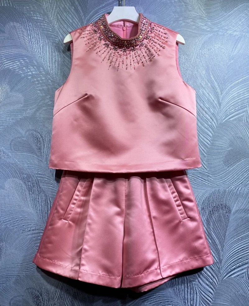 Женский комплект из 2 предметов, повседневный короткий топ с бисером и шорты с широкими штанинами, лето 2022 
Женский комплект из 2 предметов, повседневный короткий топ с бисером и шорты с широкими штанинами, лето 2022