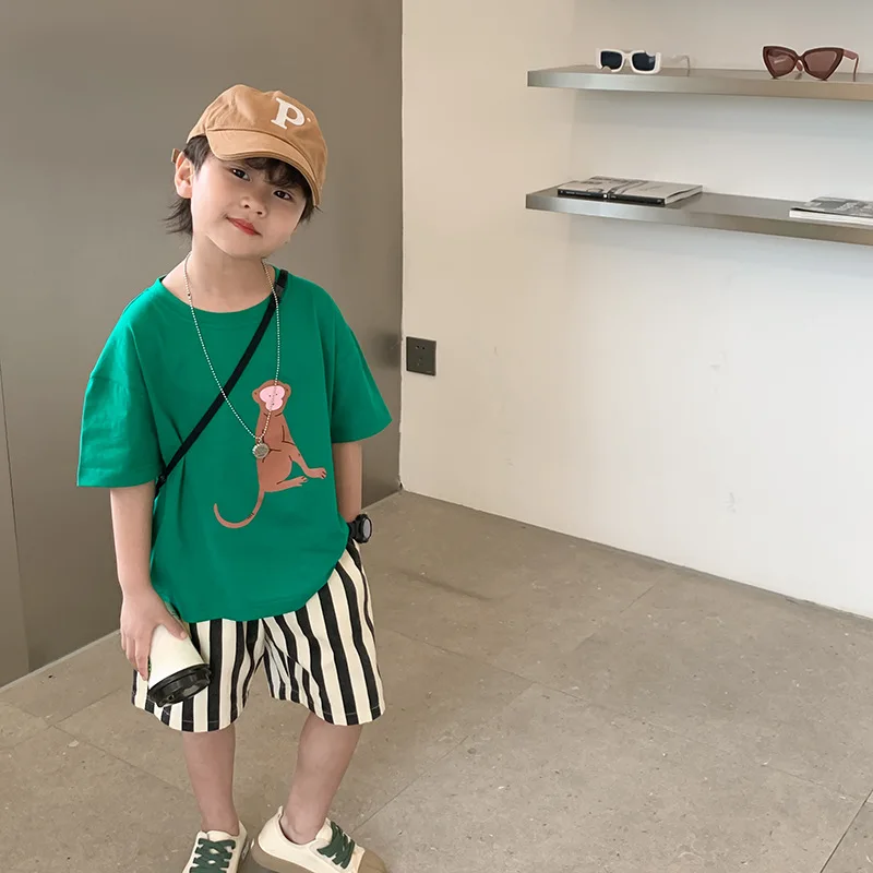 Boys Summer Casual Vertical Stripe Knee Length Pants Kids Cotton Loose All-match Cool Trousers
Boys Summer Casual Vertical Stripe Knee Length Pants Kids Cotton Loose All-match Cool Trousers