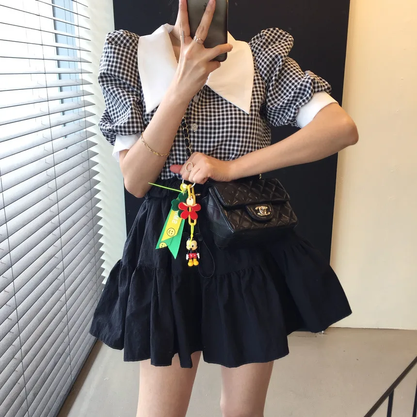 Niche Retro Contrast Color Pointed Collar Stitching Plaid Single-breasted Loose All-match Puff Sleeve Shirt Women
Niche Retro Contrast Color Pointed Collar Stitching Plaid Single-breasted Loose All-match Puff Sleeve Shirt Women