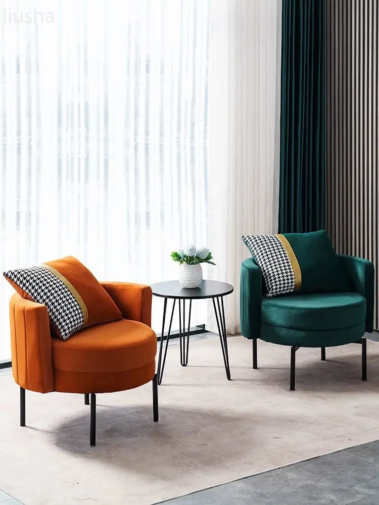 Single sofa small table and chairs bedroom balcony living room modern minimalist technology light luxury casual lazy sofa chair
Single sofa small table and chairs bedroom balcony living room modern minimalist technology light luxury casual lazy sofa chair