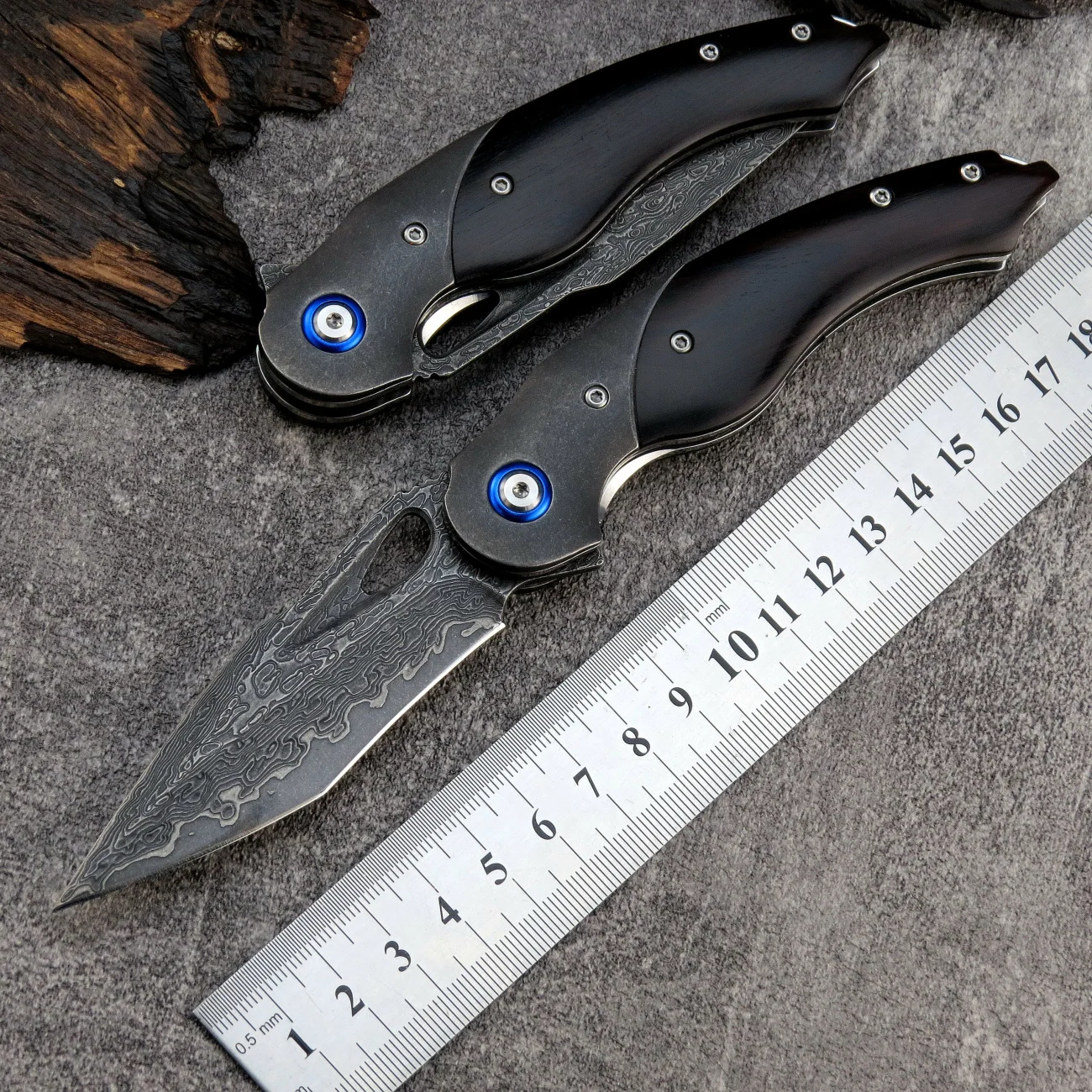 Складной нож из дамасской стали siтрудоen ST235 VG10 + ручка из стали с ЧПУ с деревянной ручкой, карманный нож, уличный инструмент для повседневного использования, нож
Складной нож из дамасской стали siтрудоen ST235 VG10 + ручка из стали с ЧПУ с деревянной ручкой, карманный нож, уличный инструмент для повседневного использования, нож