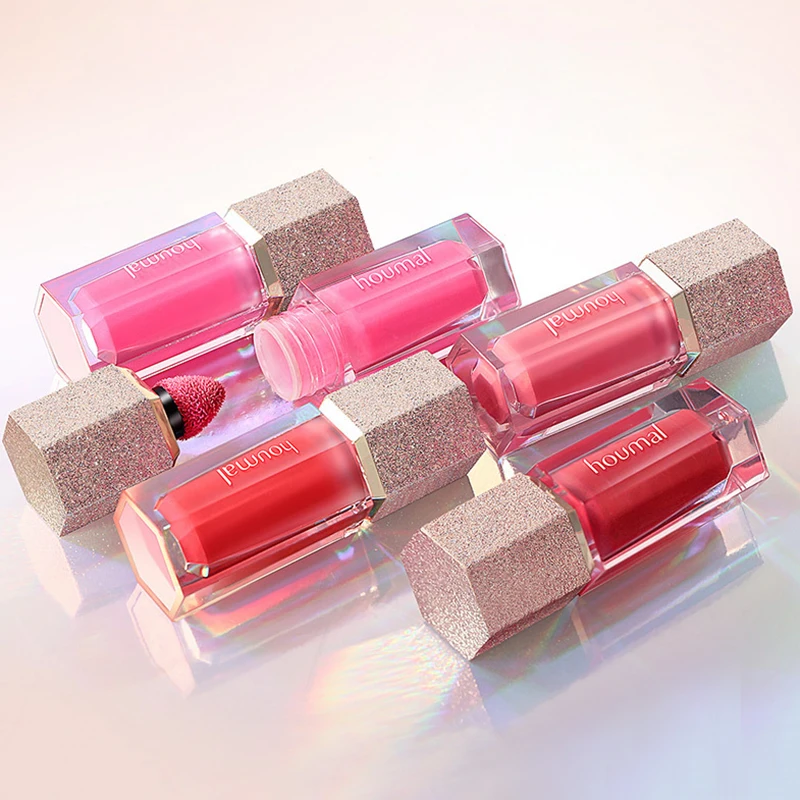 Soft Cream Blush Makeup Velvet Mousse Texture Oil-Free Face Liquid Blush Sheer Flush Of Color Natural-Looking Facial Blush Stick
Soft Cream Blush Makeup Velvet Mousse Texture Oil-Free Face Liquid Blush Sheer Flush Of Color Natural-Looking Facial Blush Stick