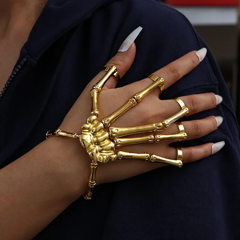 Stranger Things Cosplay Anime Gothic Skull Bone Ring Men Women Punk Bracelet Hand Jewelry Halloween Metal Skeleton Party
Stranger Things Cosplay Anime Gothic Skull Bone Ring Men Women Punk Bracelet Hand Jewelry Halloween Metal Skeleton Party