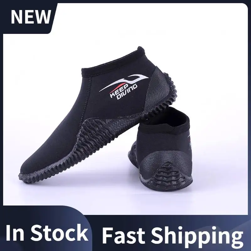 1 Pair 4mm Water Shoes Quick Drying Low Top Diving Boot For Sea Fishing Motorboat Surfing Windsurfing
1 Pair 4mm Water Shoes Quick Drying Low Top Diving Boot For Sea Fishing Motorboat Surfing Windsurfing