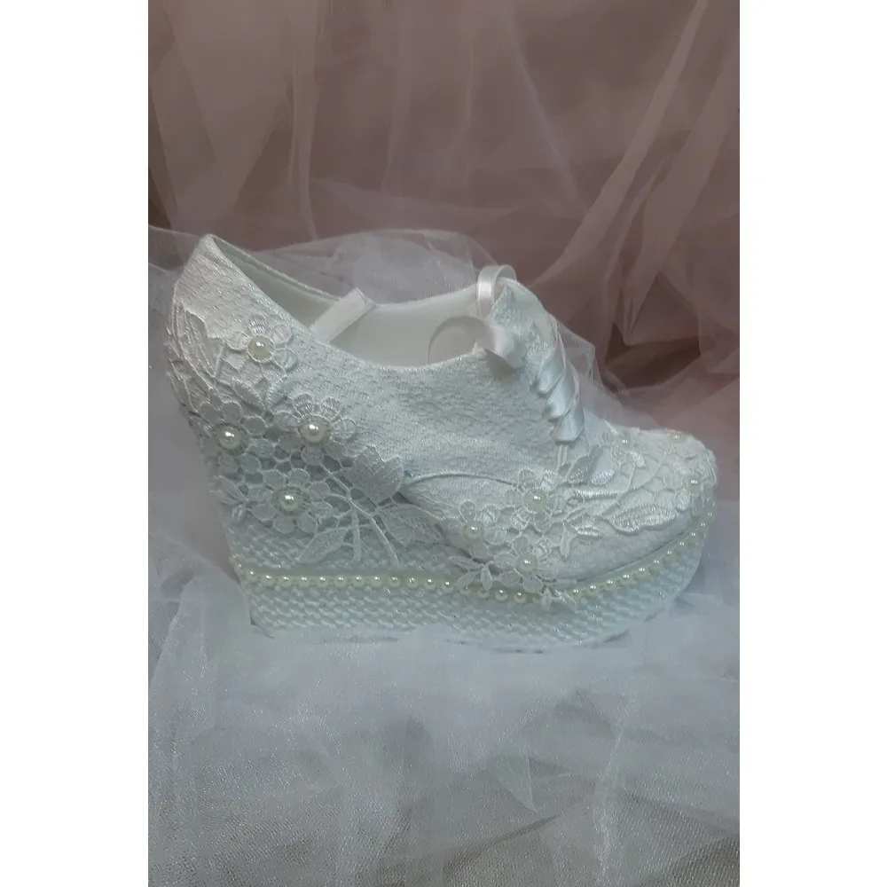 Dorlie 1116 Series Toe Pearl Beaded Wedding Dress Shoe
Dorlie 1116 Series Toe Pearl Beaded Wedding Dress Shoe