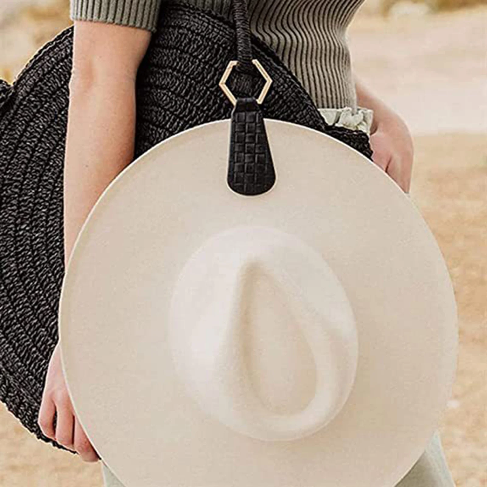 Hat Clip Magnetic Cap Clip Outdoor Tools Strong Magnetic Clip Travel Accessories Baseball Cap Black/White/Yellow
Hat Clip Magnetic Cap Clip Outdoor Tools Strong Magnetic Clip Travel Accessories Baseball Cap Black/White/Yellow