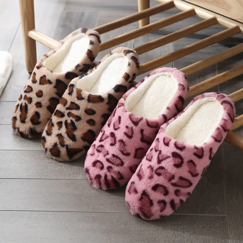 Cheap wholesale Warm Plush Home Slipper Women Indoor Light Slippers Winter Shoes Woman House Flat Floor Soft Slides For Bedroom
Cheap wholesale Warm Plush Home Slipper Women Indoor Light Slippers Winter Shoes Woman House Flat Floor Soft Slides For Bedroom