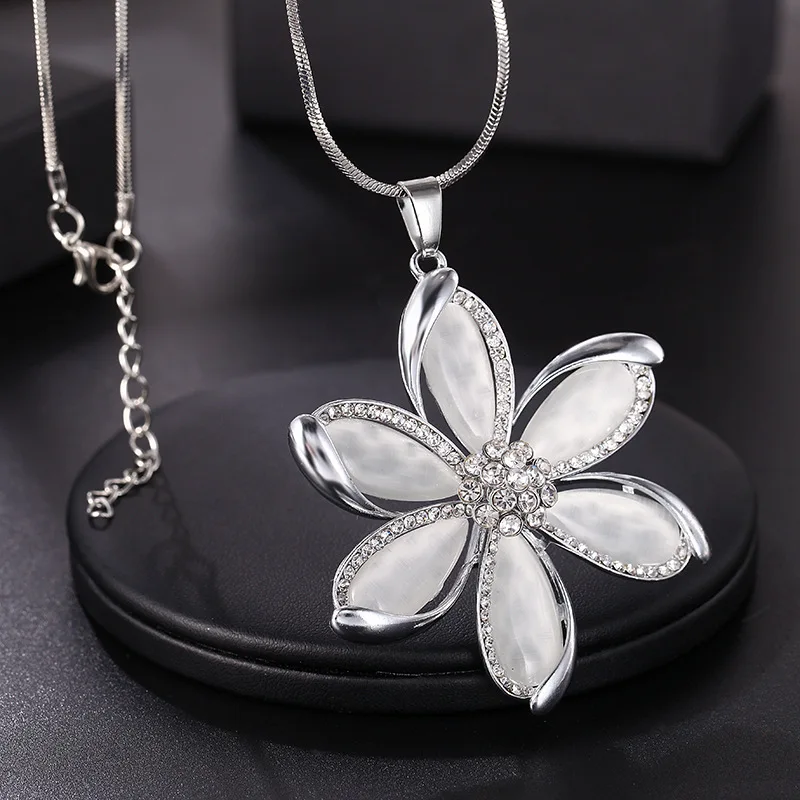 LEEKER korean fashion Opal Flower Pendants and necklaces Silver Color Necklace For Women wedding accessories jewelry 021 LK2 
LEEKER korean fashion Opal Flower Pendants and necklaces Silver Color Necklace For Women wedding accessories jewelry 021 LK2