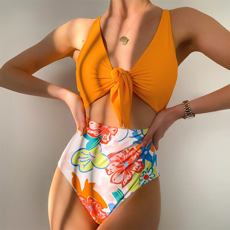 2022 Women Summer New European&American Colorblock Print Wide Shoulder Straps Knotted High Waist One Piece Sexy Bikini Swimsuit
2022 Women Summer New European&American Colorblock Print Wide Shoulder Straps Knotted High Waist One Piece Sexy Bikini Swimsuit