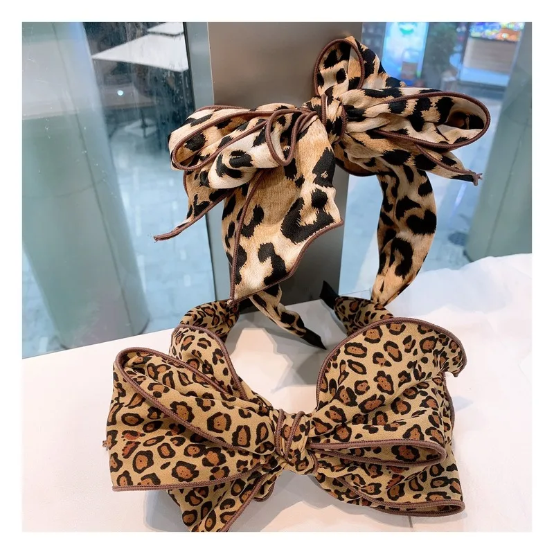 Korean version of the original retrostyle leopard print headband multilayer bow headband fairy series headband accessoriesWomen
Korean version of the original retrostyle leopard print headband multilayer bow headband fairy series headband accessoriesWomen