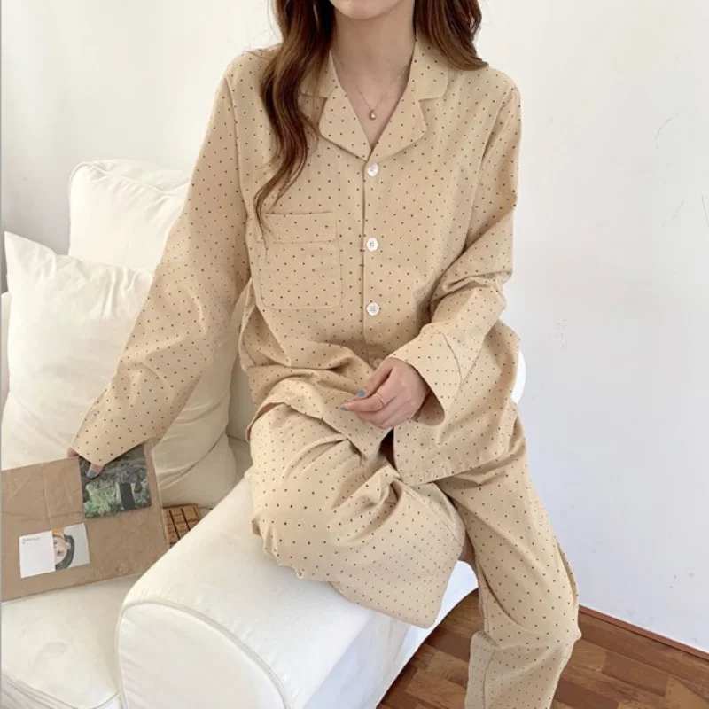 2022 New Style Home Essential Dots Pajamas Women's Two-piece Long Sleeve Trousers
2022 New Style Home Essential Dots Pajamas Women's Two-piece Long Sleeve Trousers