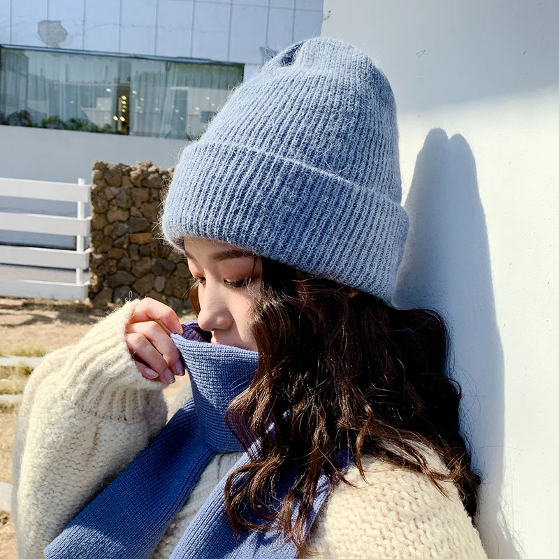 High Quality Winter Hats For Women Cashmere Beanies Ladise Knitted Wool Skullies Cap Angora Pompom Gorros cap thick and warm
High Quality Winter Hats For Women Cashmere Beanies Ladise Knitted Wool Skullies Cap Angora Pompom Gorros cap thick and warm