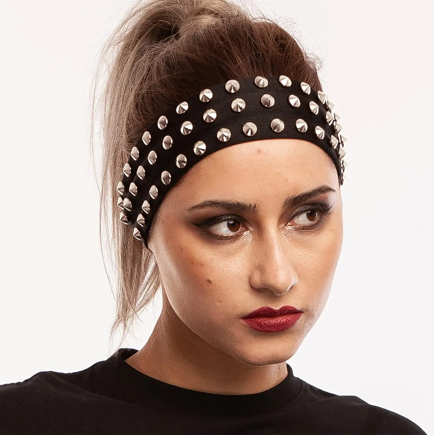Women Fashion Headbands Punk Style Rivet Hairbands Handmade Hiphop Spike Studed Luxury Night Club Cool Hair Accessories
Women Fashion Headbands Punk Style Rivet Hairbands Handmade Hiphop Spike Studed Luxury Night Club Cool Hair Accessories