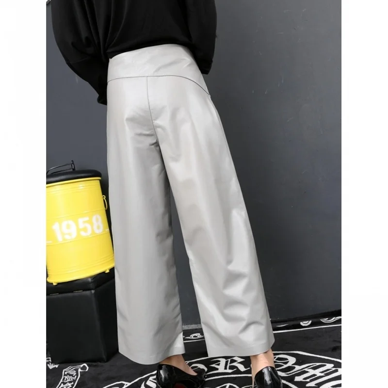 Женские брюки из натуральной кожи, серые, черные, красные свободные брюки из овечьей шкуры с широкими штанинами, Офисная уличная одежда, раз...
Женские брюки из натуральной кожи, серые, черные, красные свободные брюки из овечьей шкуры с широкими штанинами, Офисная уличная одежда, раз...