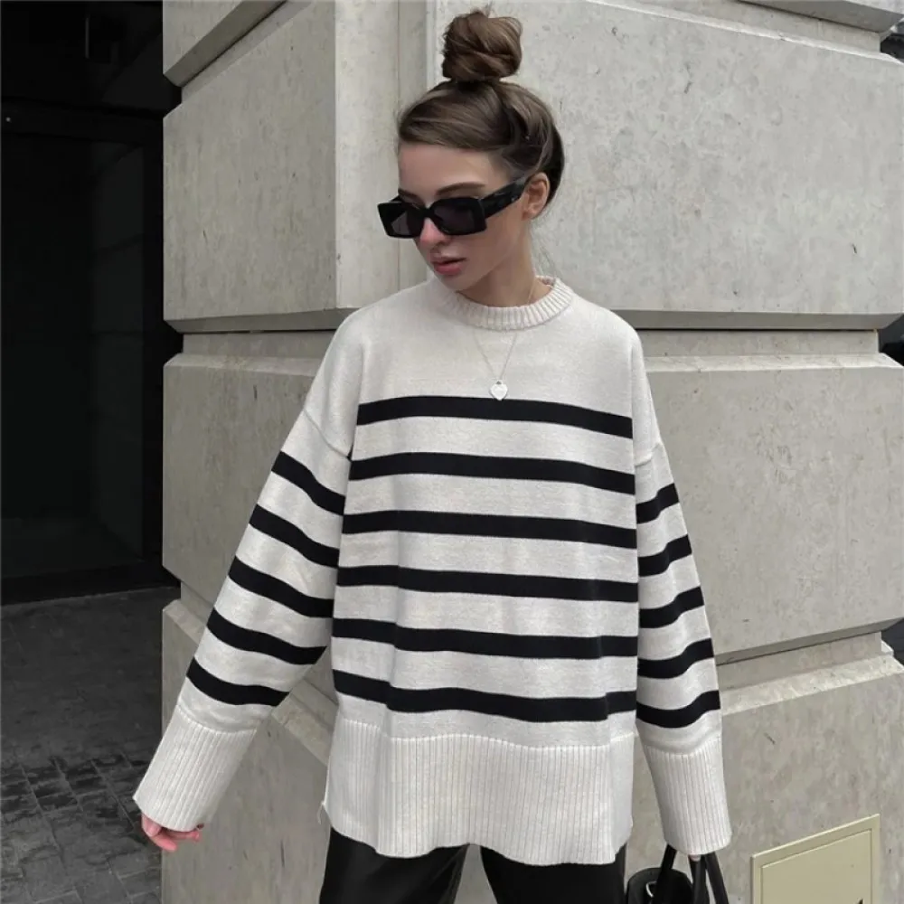 2022 Autumn Winter Knitted Striped Sweater Women Casual Oversized Pullovers Sweaters Loose Warm Jumper Streetwear Teen Knitwear
2022 Autumn Winter Knitted Striped Sweater Women Casual Oversized Pullovers Sweaters Loose Warm Jumper Streetwear Teen Knitwear