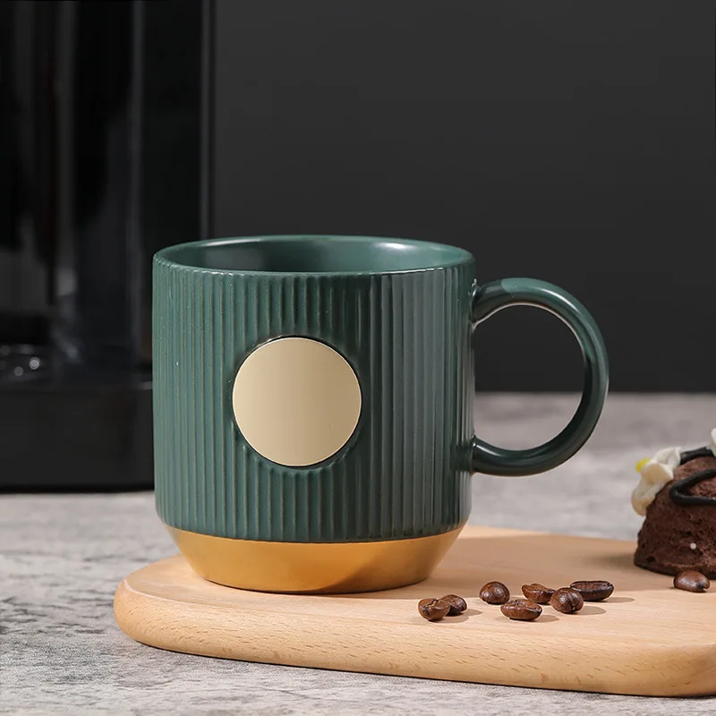 Nordic Ceramic Mug Coffee cup Water cup with Gift box Fashion Milk Breakfast cup Couple cup Christmas Gift
Nordic Ceramic Mug Coffee cup Water cup with Gift box Fashion Milk Breakfast cup Couple cup Christmas Gift