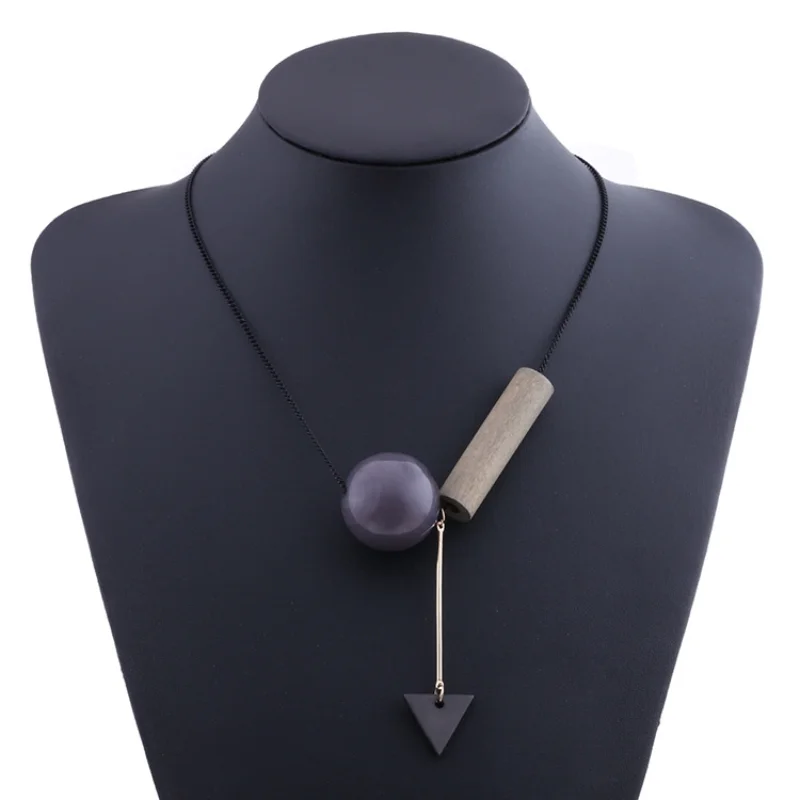 New Women's Sweater Chain Geometric Round Wood Triangle Pendant Necklace Fashion Charm Women Jewelry For Party Christmas Day
New Women's Sweater Chain Geometric Round Wood Triangle Pendant Necklace Fashion Charm Women Jewelry For Party Christmas Day
