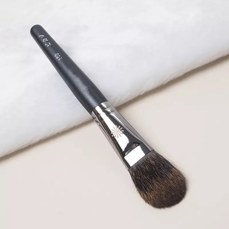 NEW2022 Blusher Brush #108 Soft Dense Squirrel Hair Highlighter Shadow Contouring Sculpting Makeup Brush Korean Beauty
NEW2022 Blusher Brush #108 Soft Dense Squirrel Hair Highlighter Shadow Contouring Sculpting Makeup Brush Korean Beauty