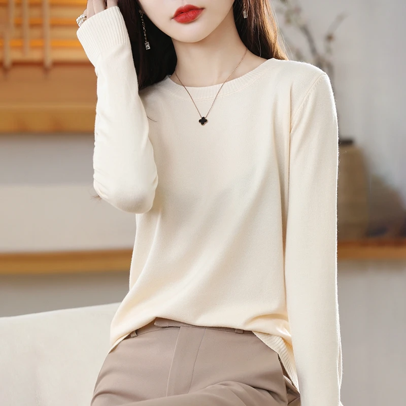Spring And Autumn New Long-Sleeved Round Neck Knitted Sweater Women's Short Style Simple All-Match Inner And Outer Sweater
Spring And Autumn New Long-Sleeved Round Neck Knitted Sweater Women's Short Style Simple All-Match Inner And Outer Sweater