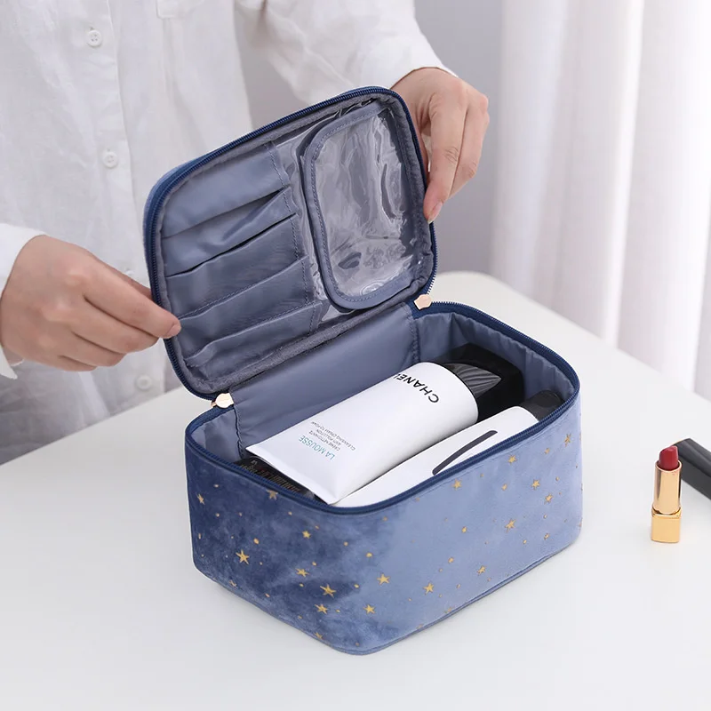 Women's Nordic flannel cosmetic bag travel hand wash bag velvet cosmetic storage bag
Women's Nordic flannel cosmetic bag travel hand wash bag velvet cosmetic storage bag