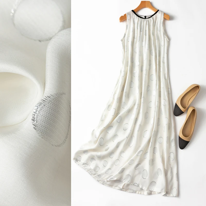 Women's 100% Mulberry Silk white dots jacquard silk Midi Dress with linng sleeveless round neck L2000
Women's 100% Mulberry Silk white dots jacquard silk Midi Dress with linng sleeveless round neck L2000